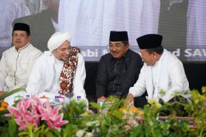 Gubernur Al Haris Hadiri Peringatan Maulid Nabi di Ponpes Kumpeh Daaru At-Tauhid