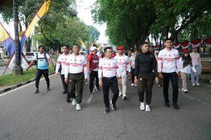 Lepas Jalan Santai, Gubernur Al Haris Ajak Bangun Jambi di Semua Sektor