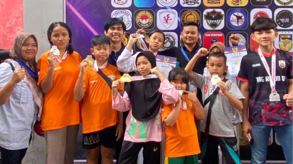 Atlet Taekwondo G Arsy Raih 11 Medali di Sriwijaya International Taekwondo Championship 2025