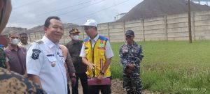 Bupati Muaro Jambi Tinjau Mendadak Pembangunan Jalan Rigid Beton di Talang Duku