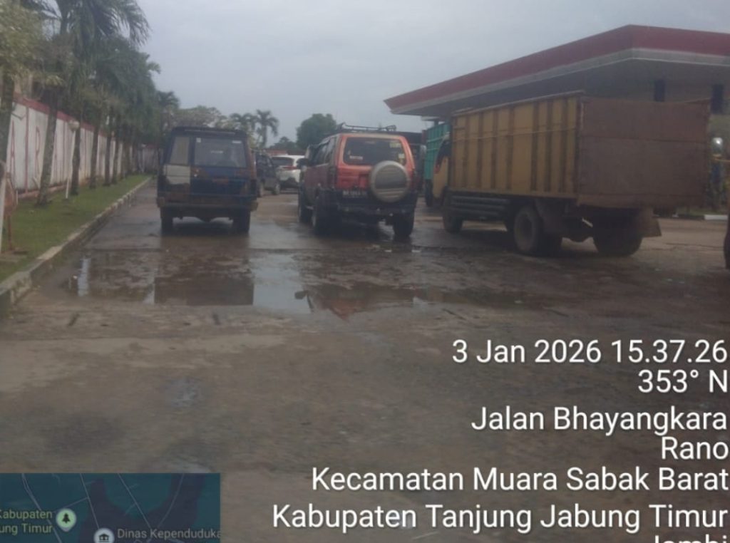 Diduga Jadi Sarang Pelangsir, SPBU 24.365.56 di Muara Sabak Disorot Warga dan Media