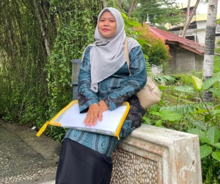 Guru Honorer SD di Muaro Jambi Jadi Tersangka Usai Penertiban Rambut Siswa, Publik Terbelah