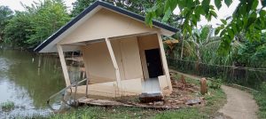 Bangunan Kantin Wisata Danau Kelari Ambruk, Diduga Akibat Terendam Banjir Berulang