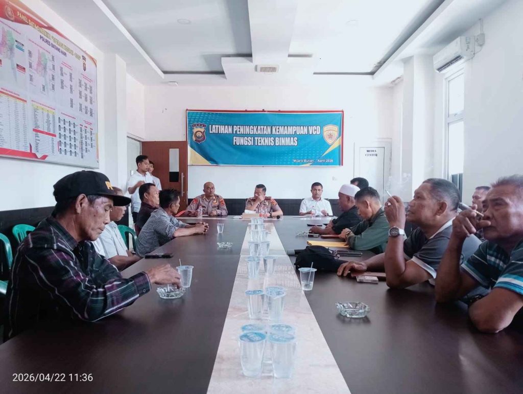 Warga Desa Benteng Gelar Aksi Damai, Kecewa Proses Hukum Dinilai Lambat